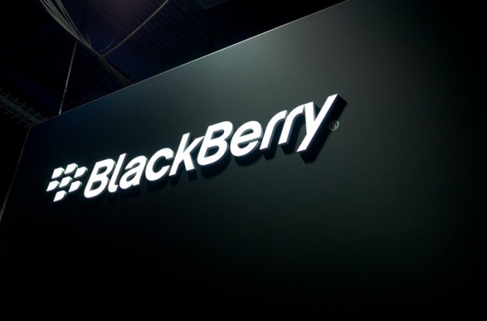 BlackBerry vá lỗ hổng hệ điều hành và phần mềm dịch vụ máy chủ