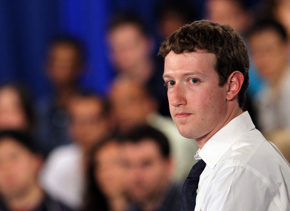 CEO Facebook gọi điện yêu cầu Tổng thống Mỹ bảo vệ Internet