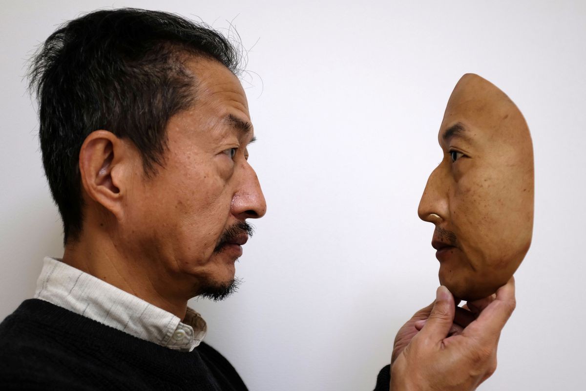 Công ty Nhật làm mặt nạ siêu chân để huấn luyện công nghệ nhận diện gương mặt, giá gần 3 nghìn USD - Ảnh 1.