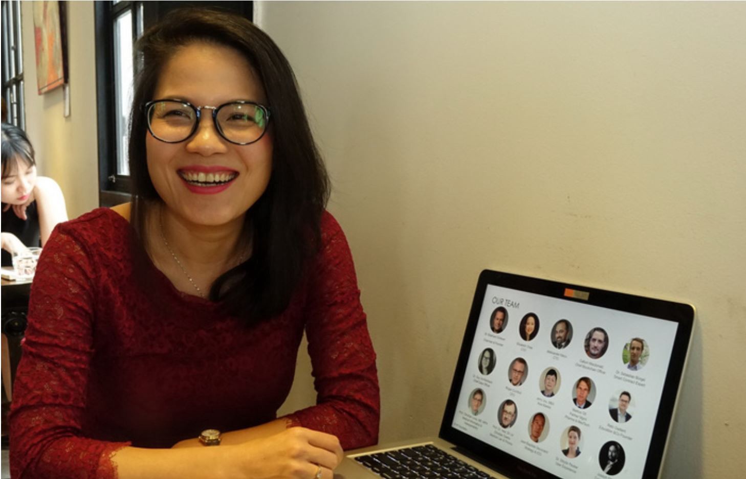 Người phụ nữ muốn thay đổi ngành y tế bằng blockchain: Mãi mãi tôi sẽ là người Việt Nam - Ảnh 2.