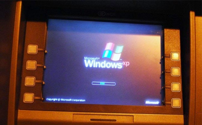 Các ngân hàng trả cho Microsoft hàng triệu đô la để hỗ trợ nâng cấp Windows XP